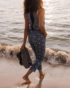 Eva Recycled Cotton Jumpsuit - Tile Dark Denim -Passenger Clothing Store TY91 279 4 5Ratio 2 0048 TY109 337