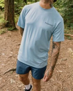 Descent Trail Recycled Shorts - Dark Denim -Passenger Clothing Store TY91 279 4 5Ratio 2 0050 TY110 274