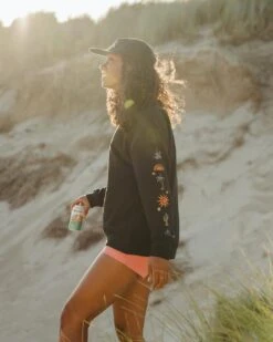 Chica Recycled Cotton Oversized Sweatshirt - Black -Passenger Clothing Store TY91 279 4 5Ratio 2 0063 TY113 180