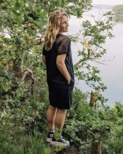 Ambrose Oversized Dress - Black -Passenger Clothing Store TY91 279 4 5Ratio 2 0080 TY107 143