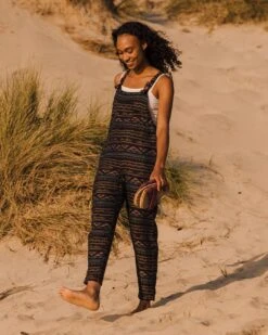 Serenity Organic Cotton Dungarees - Black Geo Pattern -Passenger Clothing Store TY91 279 4 5Ratio 2 0097 TY109 186