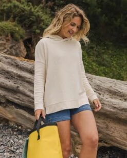 Clove Organic Cotton Textured Hoodie - Birch -Passenger Clothing Store TY91 279 4 5Ratio 2 0099 TY111 79