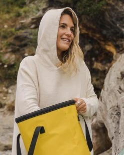 Clove Organic Cotton Textured Hoodie - Birch -Passenger Clothing Store TY91 279 4 5Ratio 2 0100 TY111 78