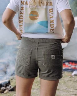 Ziggy Organic Cotton Short - Dusty Olive -Passenger Clothing Store TY91 279 4 5Ratio 2 0107 TY107 77