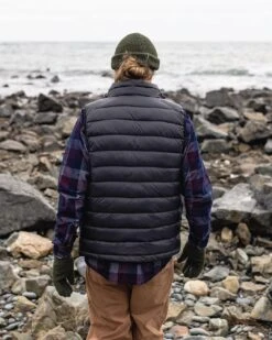 Travel Insulated Vest - True Black -Passenger Clothing Store TY91 279 4 5Ratio 2 0122 TY95 19