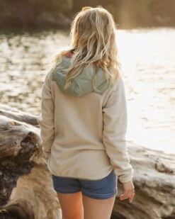 Juana Recycled Polar Hooded Fleece - Oatmeal -Passenger Clothing Store TY91 279 4 5Ratio 2 0157 TY111 6