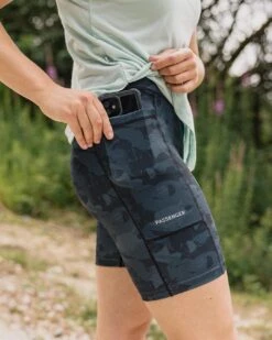 Route Recycled Active Short - Black Abstract -Passenger Clothing Store TY91 279 4 5Ratio 2 0163 TY110 79