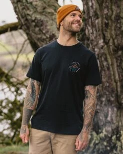 Escapism Recycled Cotton T-Shirt - Black -Passenger Clothing Store TY91 279 4 5Ratio 2 0255 TY98 Reshoot 28