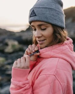 Clementine Recycled Quilted Popper Up Hoodie - Shell Pink -Passenger Clothing Store TY98 pt2 10 4 5Ratio