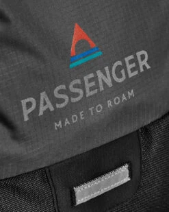 Track Recycled 30L Backpack - Black -Passenger Clothing Store U BG KKK63 4709 G