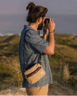 Cove Organic Cotton Short Sleeve Shirt - Blue Mini Geo -Passenger Clothing Store Untitled 1 0013 TY106 115