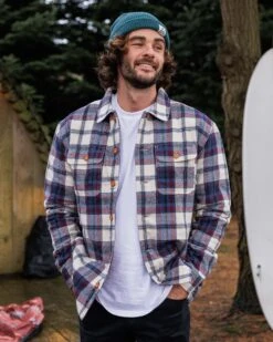 Freestyle Sherpa-Lined Overshirt - Vintage White -Passenger Clothing Store WTrs 8HUg5dVlhPN dYni2rmWzxEcyDuPJd7S9zHE2o