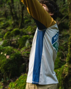 Range Recycled Active LS T-shirt - Dusty Ochre/ Vintage White -Passenger Clothing Store a AmGjL5jljz9Us CJ1ttSQKRPOaVF4IIOq5r xAdio