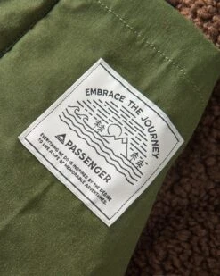 Discover Recycled Sherpa Lined Jacket - Fir Tree -Passenger Clothing Store daSUIVDiLrv9A254QKmqLgVFIXj4YIpOWi0JiZkCpbw