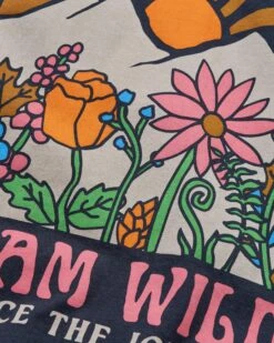 Roam Wild LS T-Shirt - Black -Passenger Clothing Store eY72mfxrw5K1h9v6IC2TpDiLncYgdr82EIG83VNT Rc