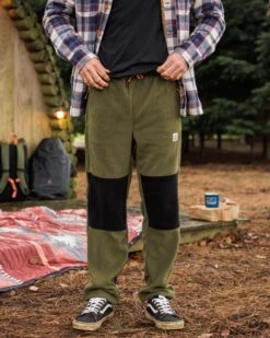 Set Off Recycled Polar Fleece Jogger - True Black/ Khaki