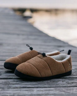 Recharge Corduroy Hut Slipper - Coconut