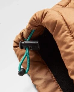 Born Explorer Recycled Polar-Lined Sherpa Fleece - Black -Passenger Clothing Store ilWwVvz0yjFTjfWmp1qUBaIMGs32YhEnPjjPjSkLV6g