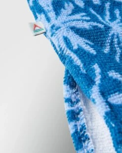 Tulum Recycled Towel Poncho - Seaweed Blue Steel -Passenger Clothing Store j39iUShqW8tMgMOD0rtISBbI8RUt0UeEii3UDegx2qo