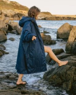 Waves Recycled Sherpa Lined Changing Robe - Rich Navy 12 Waves Recycled Sherpa Lined Changing Robe - Rich Navy -Passenger Clothing Store jsakMllMjTBf0Ii 4LsoM0GS5RgbJZ0Vdhy9Kodvi7Q