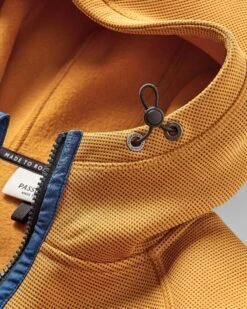 Vertical Full Zip Hooded Recycled Fleece - Dusty Ochre -Passenger Clothing Store m1s8RB1E2erGNSegmvSfKMet8PahMURSlx6dT Oqp3E