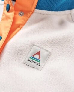 Snowdrop Pullover Recycled Polartec® Fleece - Corsair/ Vintage White -Passenger Clothing Store nKif t BwYNRG0Lby0l5TlADfXP Nd2joLrYtqYHO3s