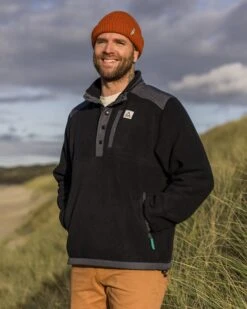 Solace Recycled Sherpa-Lined Polar Fleece - Black -Passenger Clothing Store rgmV9V 9fK4TybGCgw8itHCl25yWwDudBMGY LykMh4