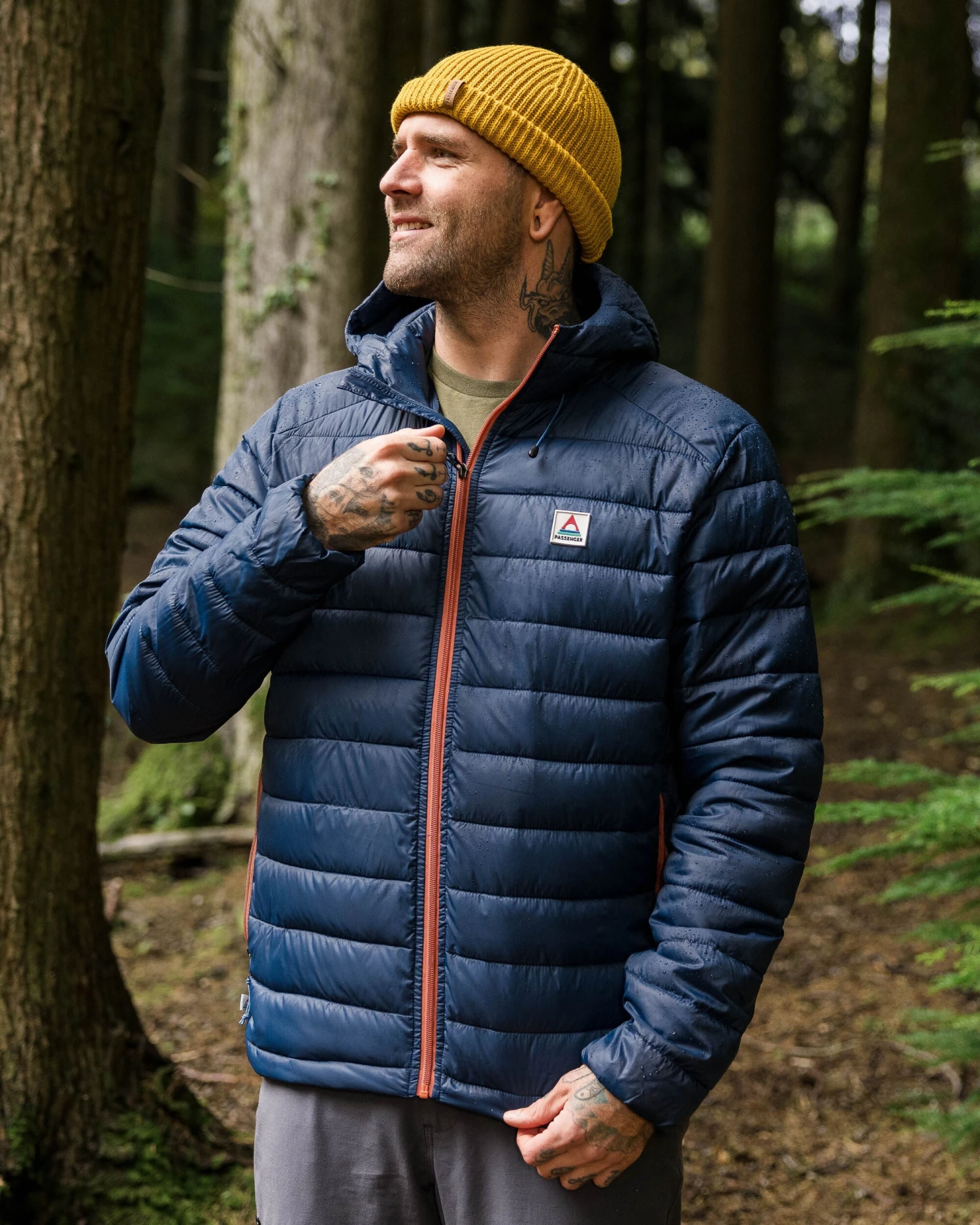 Roamer Recycled 2.0 Insulated Jacket - Rich Navy 4 Roamer Recycled 2.0 Insulated Jacket - Rich Navy - Image 2