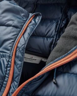 Roamer Recycled Insulated Overhead Jacket - Rich Navy/Cobalt -Passenger Clothing Store v OYEz lp2dIC8H kAguiJfsWqGaTUQzkjK36femAA