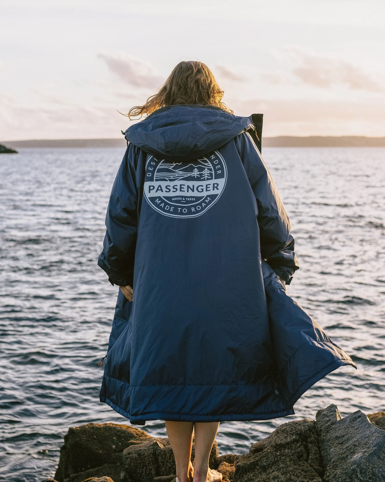 Waves Recycled Sherpa Lined Changing Robe - Rich Navy 3 Waves Recycled Sherpa Lined Changing Robe - Rich Navy