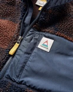 Offroad Recycled Sherpa 1/2 Zip Fleece - Chestnut/Deep Navy Check -Passenger Clothing Store yAkfWyYMfnxfXYxmJBe3jXfoLmCgJyvPjome I1WsNs