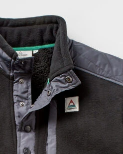 Solace Recycled Sherpa-Lined Polar Fleece - Black -Passenger Clothing Store yC5pbiDwI5J7YO03x77cQC8wtzvY5kssyyKLVz2XrDQ