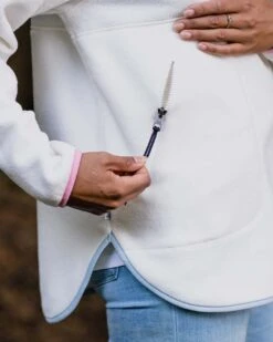 Folksy Recycled Polar Fleece - Egret 19 Folksy Recycled Polar Fleece - Egret -Passenger Clothing Store yvxle HRslQ6na3 gKjHzGwXjhRWYiVqA45EqyiHZhw