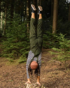 Meadows Organic Cotton Cord Dungarees - Fir Tree -Passenger Clothing Store zNCBsXTJoAmvN1uzrEQbxggapGX8ZUuMow2qhNfHKKw